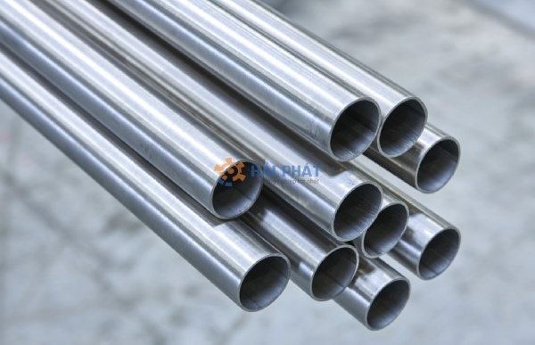 dn trong ống nước