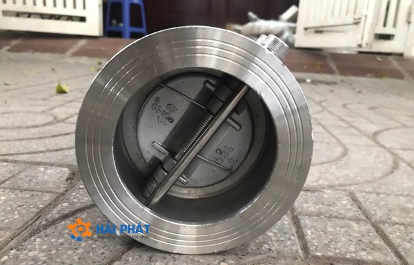 van 1 chiều cánh bướm inox