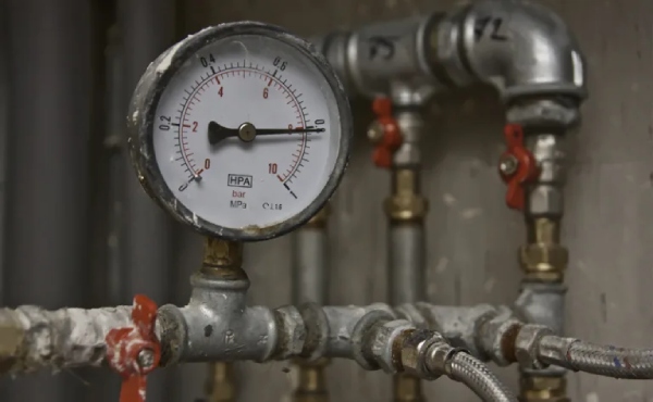 lưu ý lắp đặt đồng hồ đo áp suất