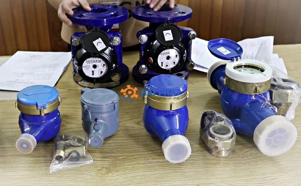 đồng hồ nước phòng trọ là gì