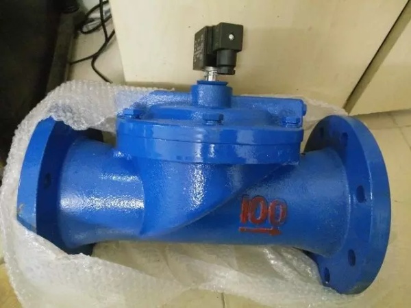 van điện từ mặt bích là gì